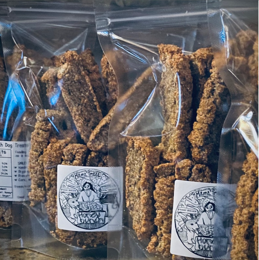 Mama Treata Honey Bunch Dog Treats Banana Honey: 8oz